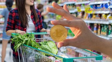 Что можно купить за биткоины в России в 2020 году