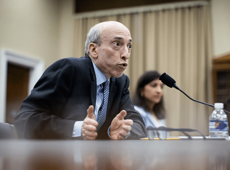 Председатель SEC Гэри Генслер